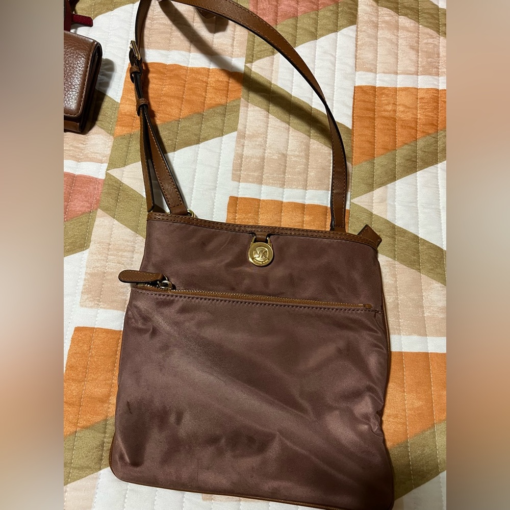 Crossbody Michael Kors Purse
